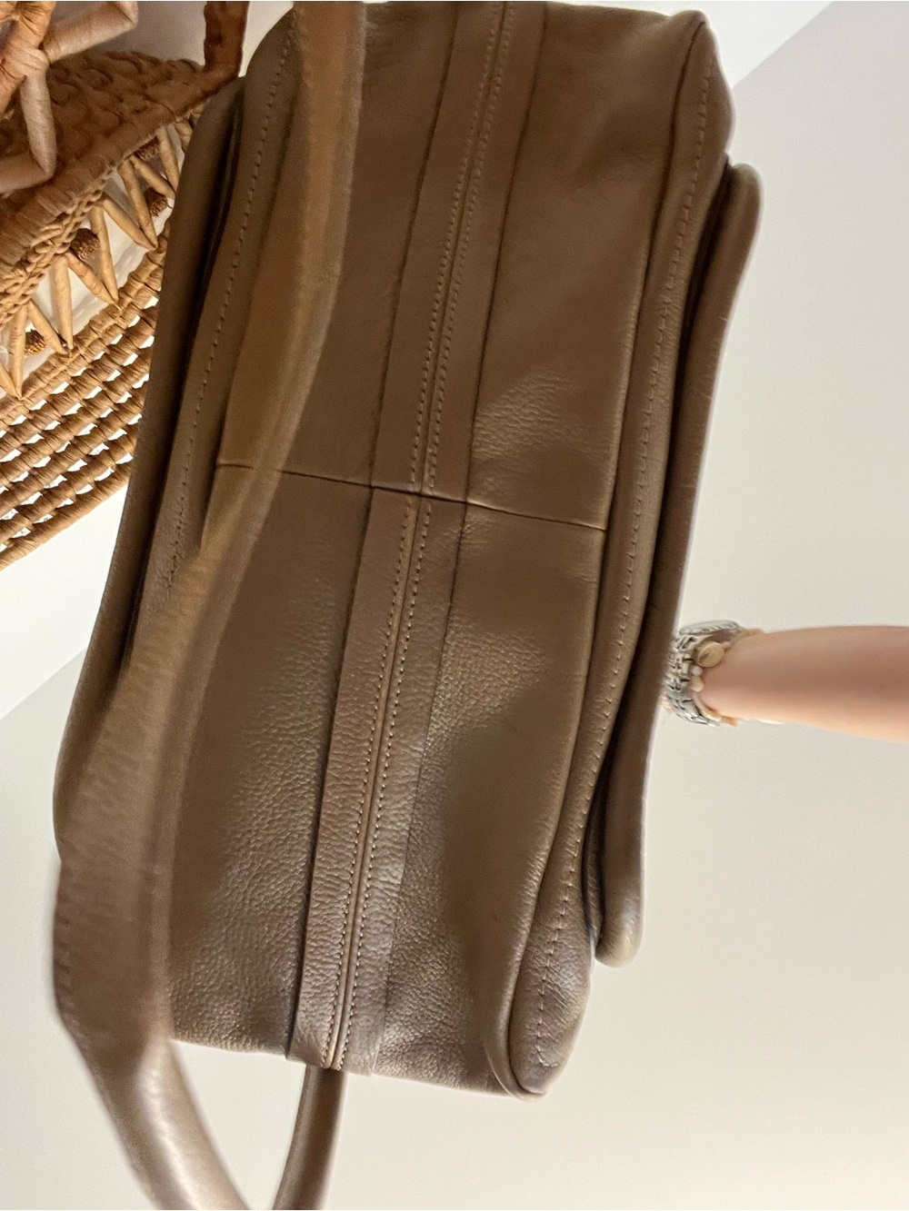 Chloé Paraty Handbag
FLAW * Bag - Women's Handbag - Picture 5 of 15